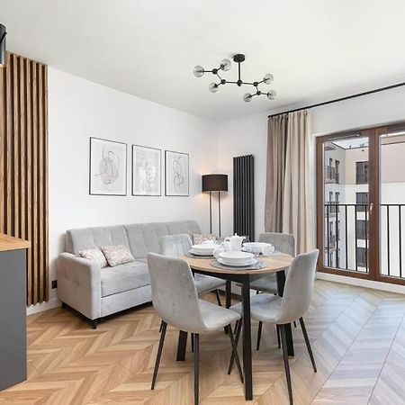 Port Praski Stylish Apartment Near Old Town Warszawa Exteriör bild