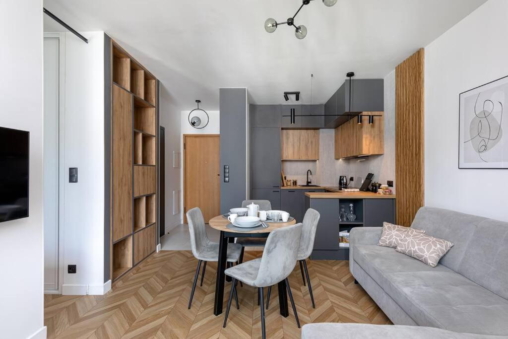 Port Praski Stylish Apartment Near Old Town Warszawa Exteriör bild